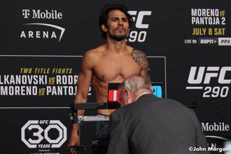 Photos Ufc Official Weigh Ins Mma Underground