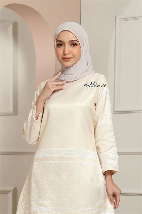 Kurung Riau Mawar Nude Cream