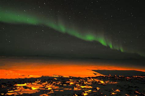 Album - 14 images of the Aurora Australis taken in August of 2010 | Antarctica NZ