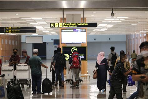 Penumpang Di Bandara Juanda Tahun Capai Lebih Dari Juta Orang