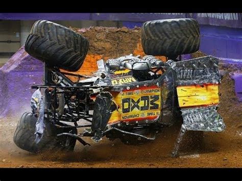 CRAZY MONSTER TRUCKS CRASHES - YouTube | Monster trucks, Monster, Trucks