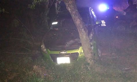 Servidora De La Naci N Se Accidenta En La Carretera Huazalingo Tehuetl N