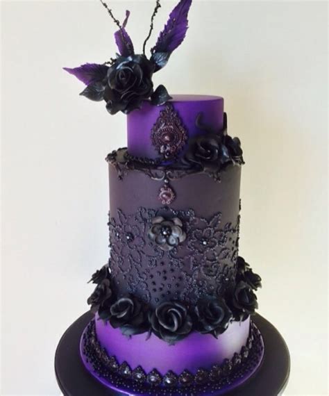 24 Best Purple Wedding Cake Ideas Kiss The Bride Magazine