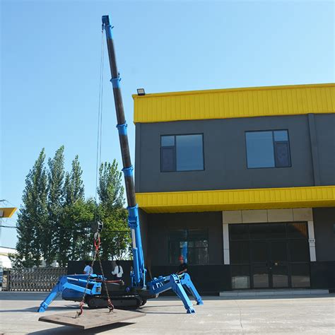 Narrow Space Small Hydraulic Mobile Mini Spider Crane Mini Crane Truck ...