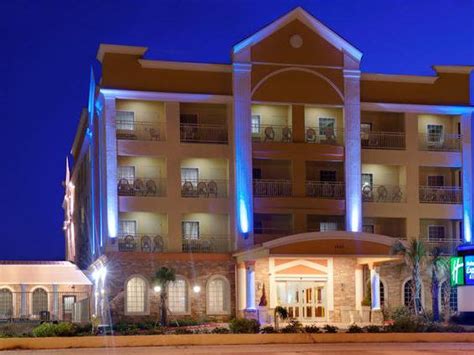 Holiday Inn Express & Suites Galveston West-Seawall | Visit Galveston