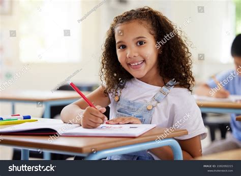 Students Coloring Classroom Royalty-Free Images, Stock Photos ...