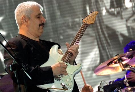 Pino Daniele Un Tributo Memorabile In Piazza Del Plebiscito Il