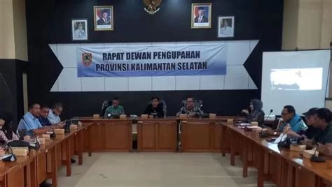 Kalsel Tetapkan UMK Dan UMSK 2025 Perusahaan Wajib Patuhi Aturan Baru