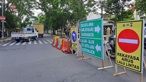 Foto Satu Arah Kayutangan Heritage Berlaku Warga Masih Banyak Yang Bingung