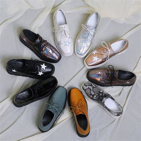 ТОП 40 НЕБАНАЛЬНЫХ ПАР ОБУВИ — Teletype | Chanel ballet flats, Ballet ...