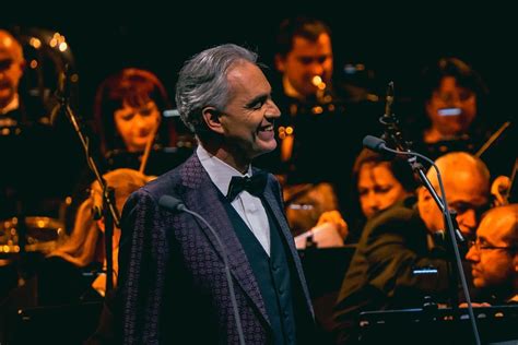 Andrea Bocelli In Concerto Per La Quinta Volta Ad Alula Arabesc Magazine