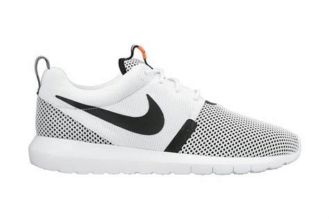 Nikee Roshe Run Black White Nike Shoes Women Nike Shoes Cheap Nike