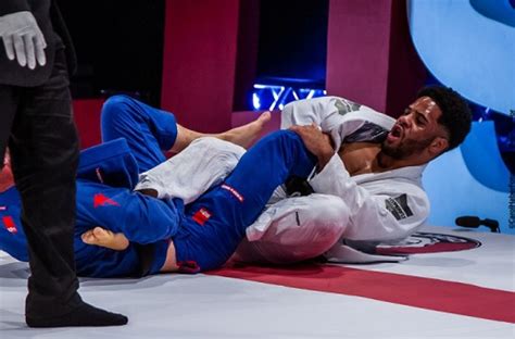 Candidato Ao Pr Mio De R Mil Do Bjj Stars Isaque Bahiense Garante