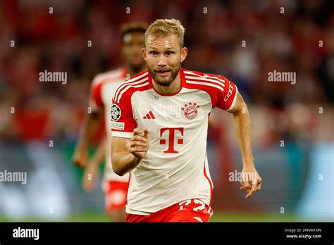 Konrad laimer fc bayern muenchen fotografías e imágenes de alta