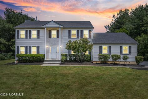 18 Majestic Dr, Freehold, NJ 07728 - MLS 22415022 - Coldwell Banker