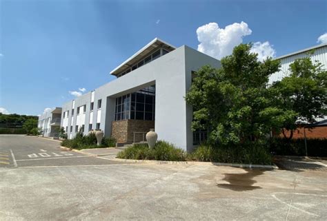 Industrial Property To Let - 18 Greenstone Place