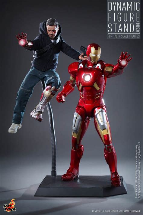 Hot Toys ACS Dynamic Figure Stand Hot Toys Complete Checklist