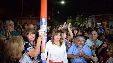 La Intendente Fuentes Habilit Iluminaci N Led Sobre Calle Plata