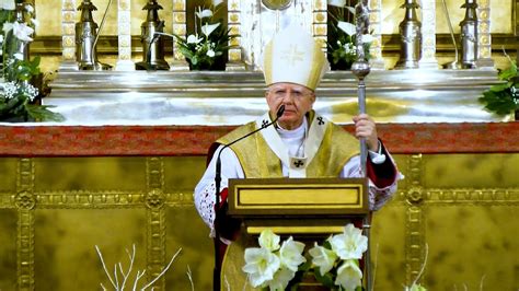 Abp Marek J Draszewski W Czasie Mszy W Za Benedykta Xvi By