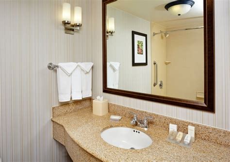 HILTON GARDEN INN OMAHA DOWNTOWN/OLD MARKET AREA - Updated January 2025 ...