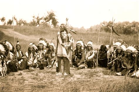 10 Unbelievable Details Surrounding Chippewa Indian John Smith Whose