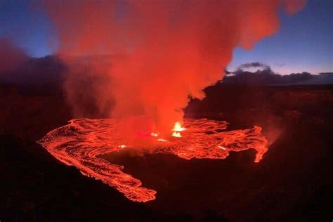 Kilauea Volcano Erupts With ‘Incandescent’ Glow in Hawaii - The New ...