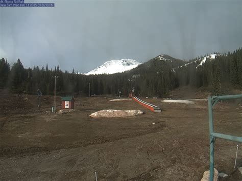 Mt. Shasta webcam on 2/11/2015 – Aroundtherogue.com