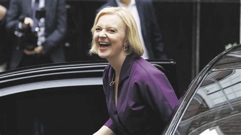 La Thatcherista Liz Truss Reemplaza A Boris Johnson Como Primera