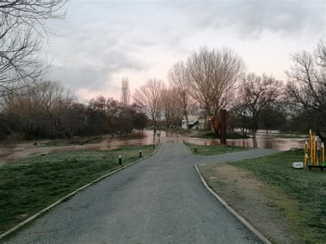 La Crecida Del R O Tormes Obliga Al Ayuntamiento A Cerrar La Isla Del