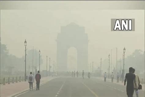 दिल्ली की जहरीली हवा में नहीं आया कोई सुधार Aqi बेहद खराब श्रेणी में