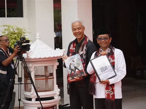 Ganjar Mahfud MD Resmi Daftar Capres Cawapres Ke KPU RI