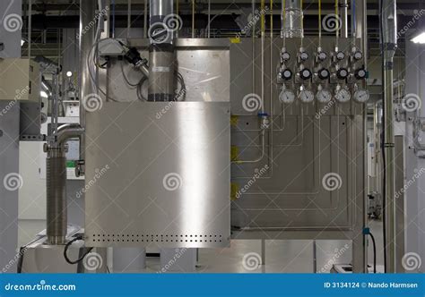 коллектор газа шкафа стоковое фото. изображение насчитывающей газ - 3134124