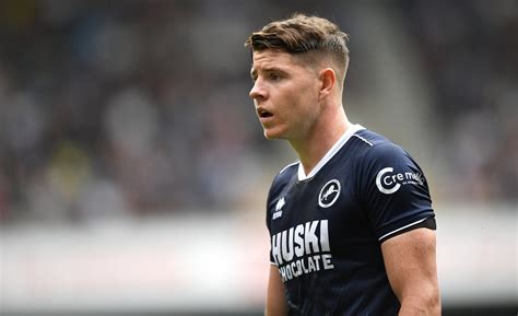 Millwall Boss Hoping For Kevin Nisbet Return As Former Hibernian