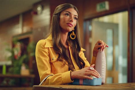 Sex Education sorprende con nuevas imágenes de la temporada