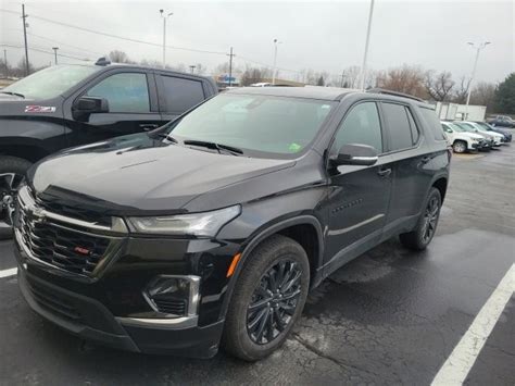 Certified Pre Owned Chevrolet Traverse Rs Suv In Clinton Township