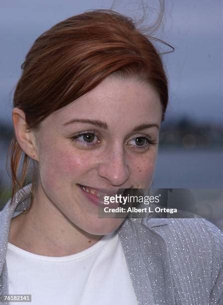 Hot Sexy Laura Bertram Bikini Pics