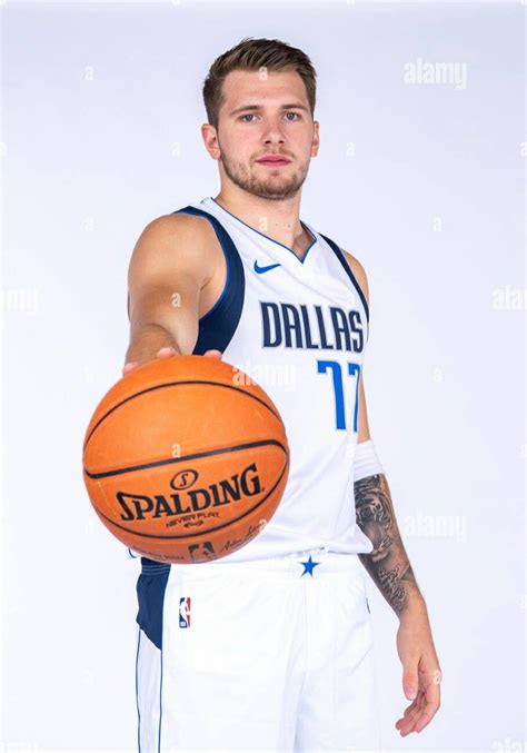 Luka Doncic Nba Basketball Art Luka Dončić Dallas Mavericks Spalding Man Alive Hubby Hot