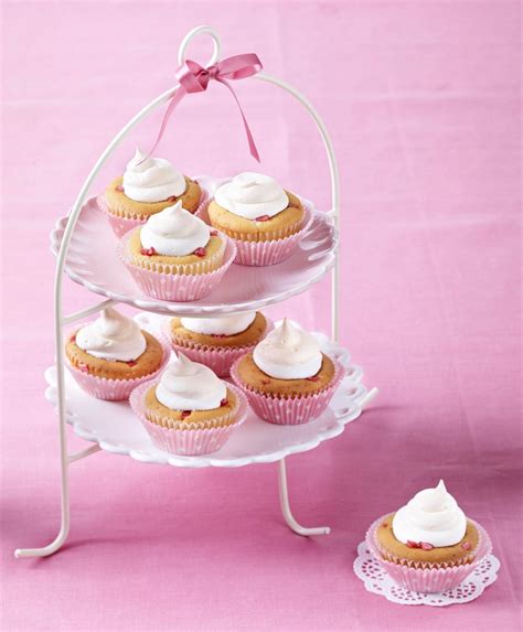 Marzipan Rhabarber Muffins Mit Baiserhaube Rezept LECKER