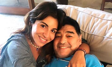 El Mensaje De La Hija De Maradona Antes Del Fallecimiento De Su Padre