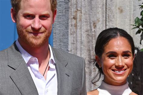 6 Estrictas Reglas Que El Príncipe Harry Y Meghan Markle Debieron