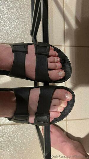 Flavia Sayuri Sasa Fleivinha Nude OnlyFans Leaks