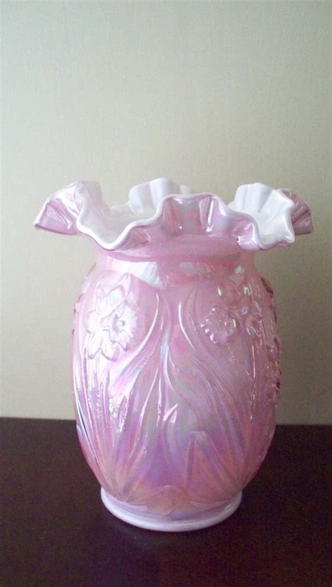 Vintage Fenton Glass Daffodil Vase Pink Iridescent Ruffled