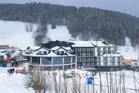 CZARNA GÓRA RESORT - narty w Siennej ⋆ Różne Podróżne