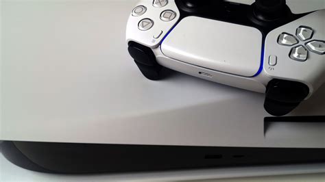 Как заряжать джойстик (геймпад) ps5 и как понять что он заряжен? DUALSENSE