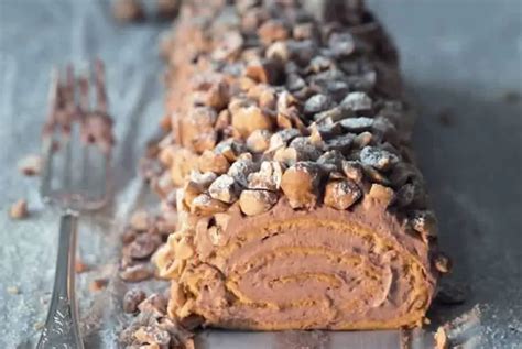 Bûche de Noël au chocolat pralinée au Thermomix Cuisine Momix