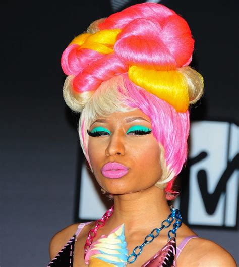 Nicki Minajs Craziest Wigs The Good And The Not So Good Stylecaster