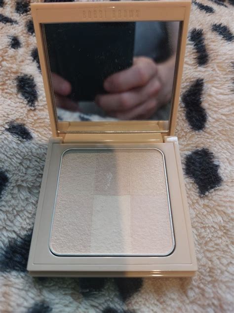 Bobbi Brown Nude Finish Illuminating Powder D Browa G Rnicza Olx Pl