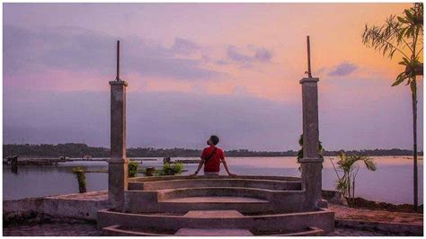 Rekomendasi 10 Tempat Wisata Di Pasuruan Lihat Sunset Di Danau Ranu