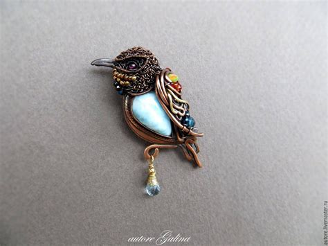 Щурка золотистая брошь птица с ларимаром в интернет-магазине Ярмарка ...