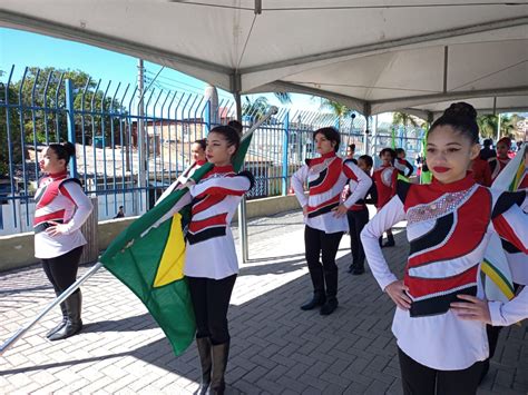 EM Prof ª Luiza Helena de Barros é pentacampeã do Campeonato Estadual